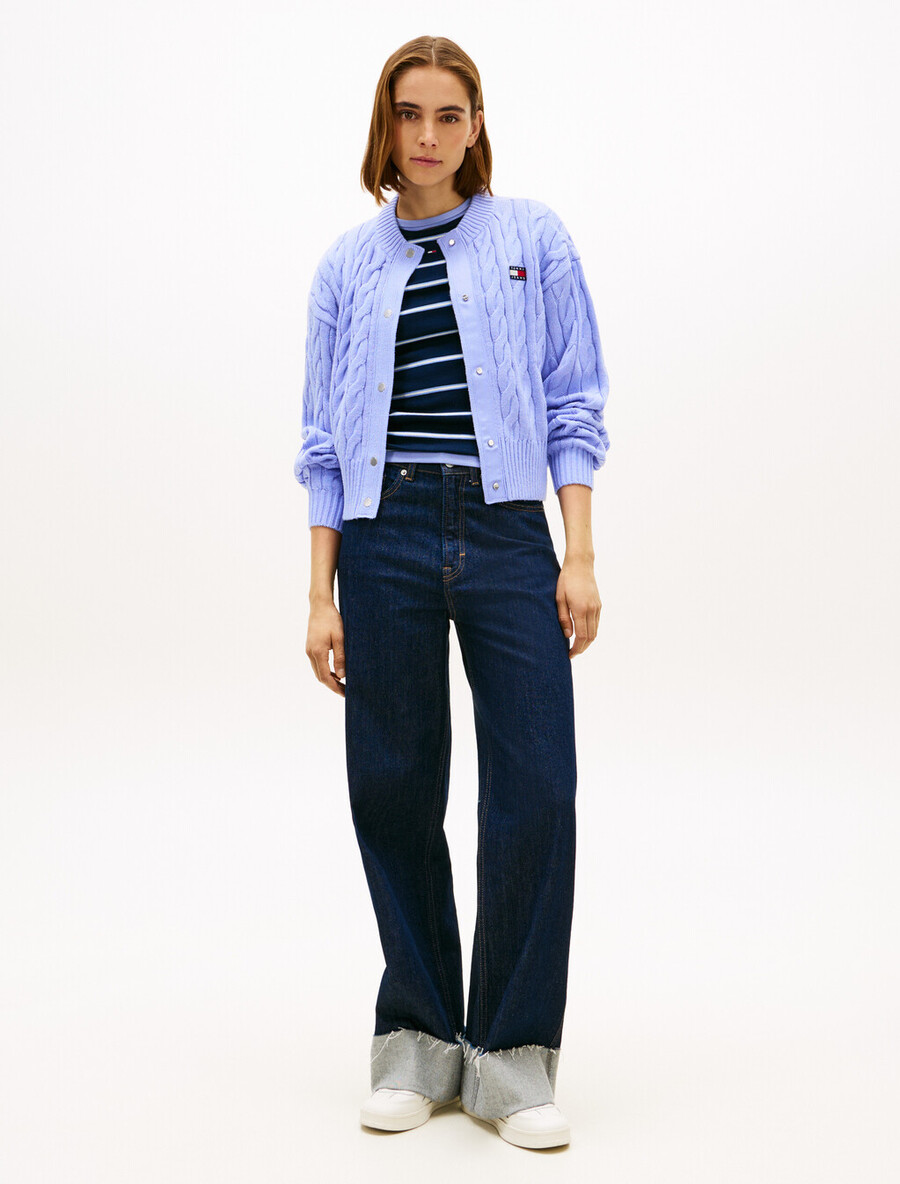 cardigan in maglia a trecce con stemma della bandiera