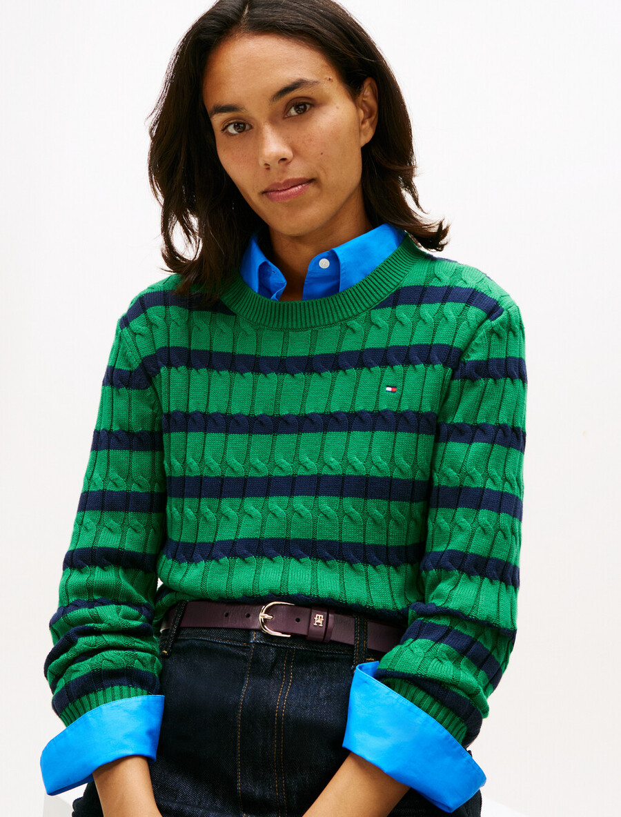 maglione girocollo in maglia a trecce