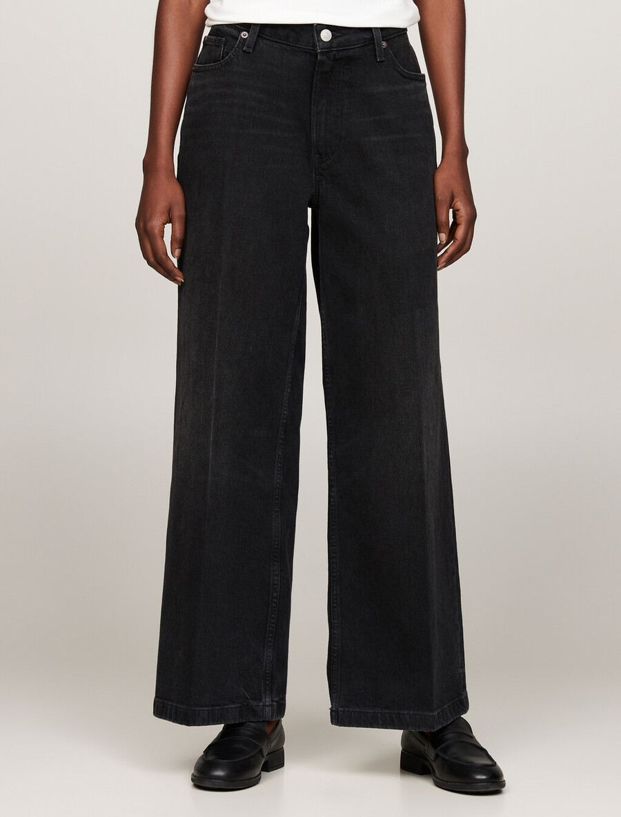 jeans neri a gamba larga