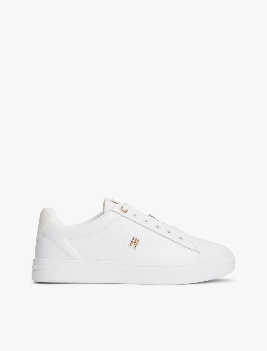 sneaker essential elevated court