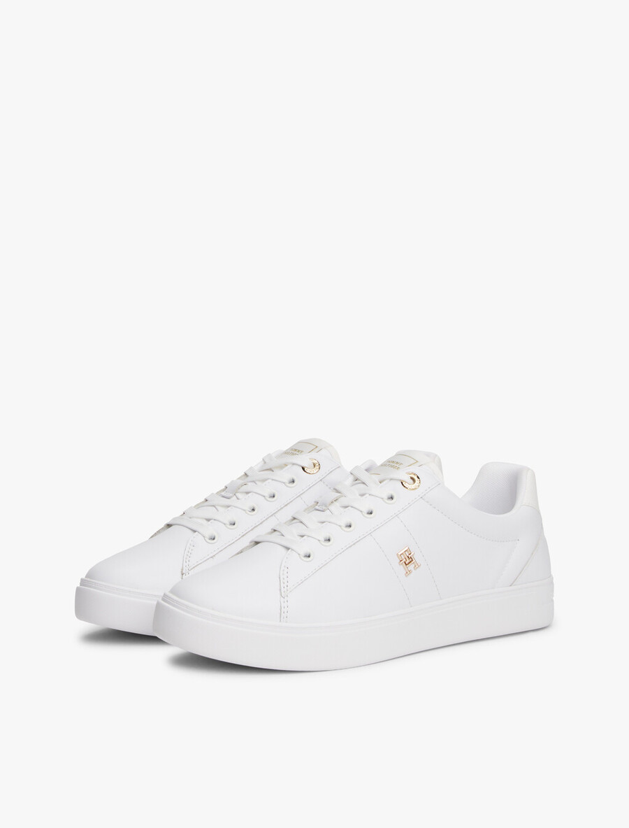 sneaker essential elevated court