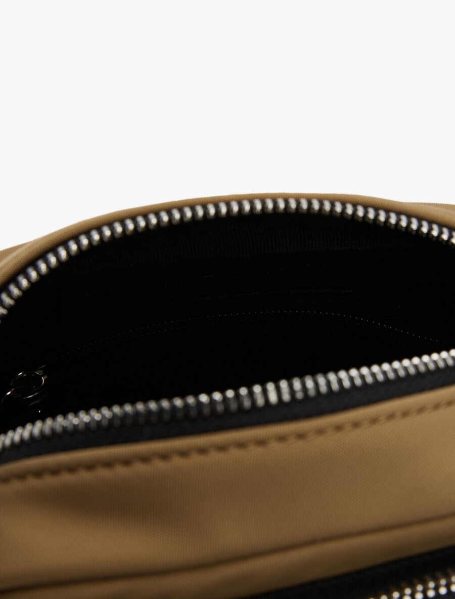borsa da reporter con logo in metallo th business