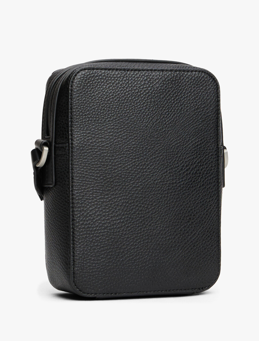 borsa a tracolla con logo pebble grain