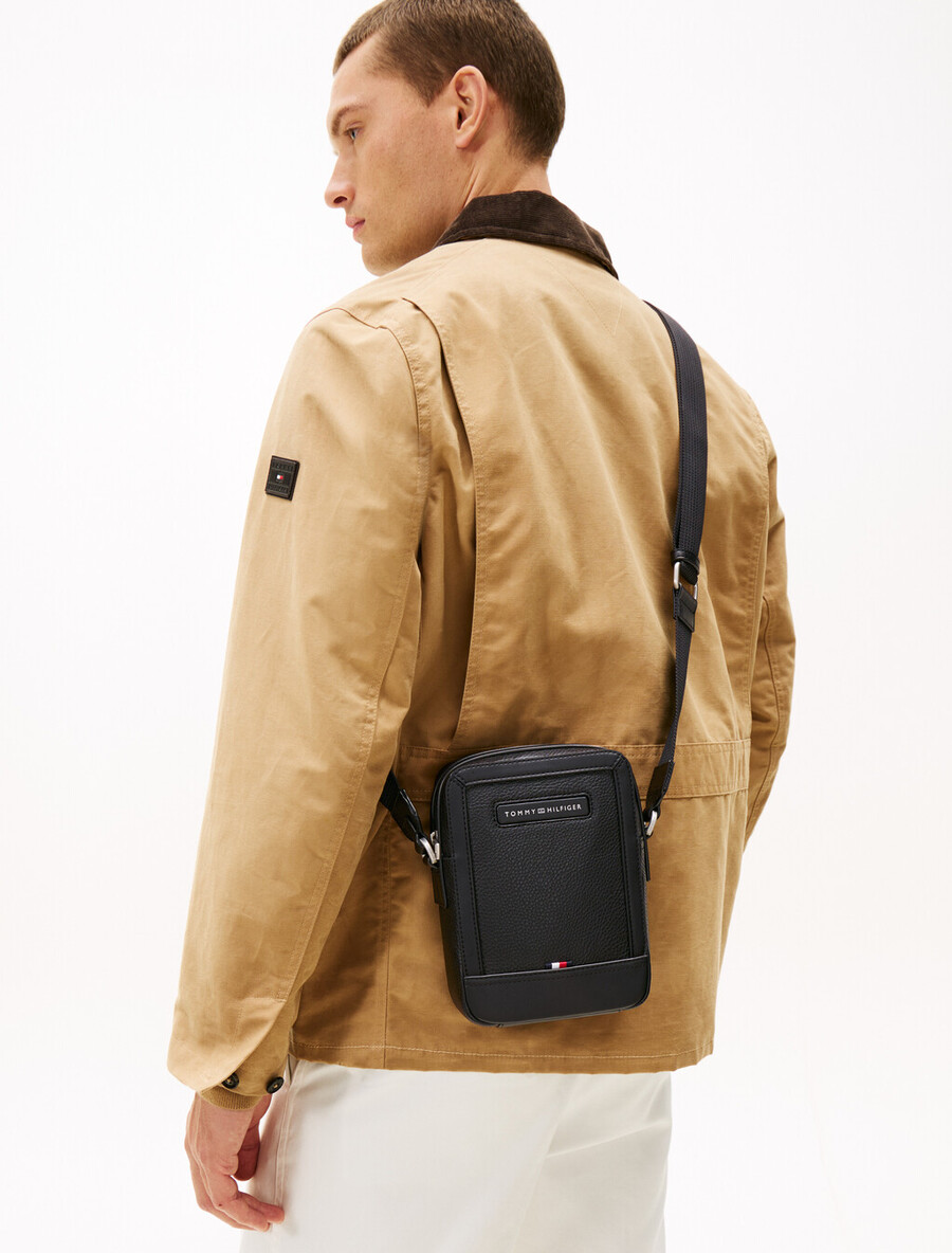 borsa a tracolla con logo pebble grain