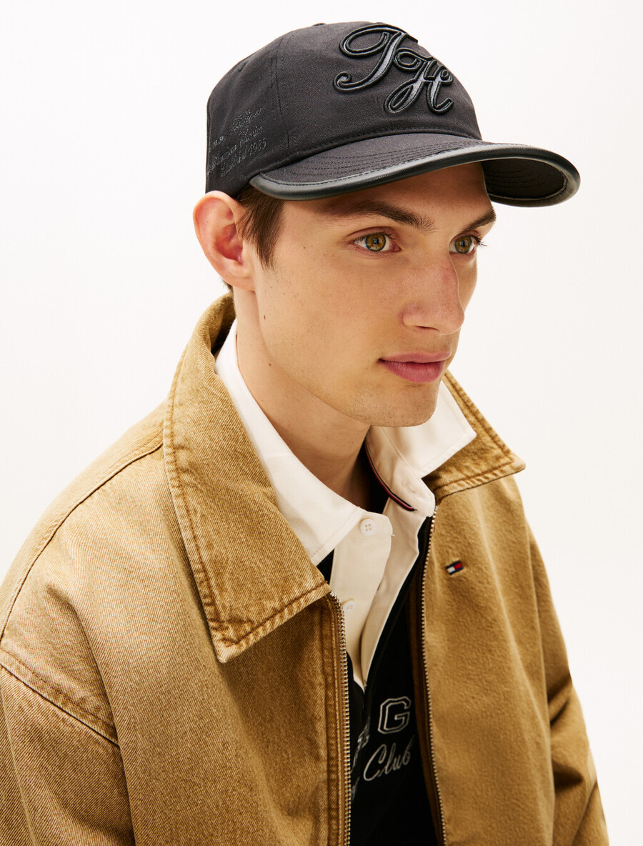 cappellino da baseball a cinque pannelli con ricamo del logo