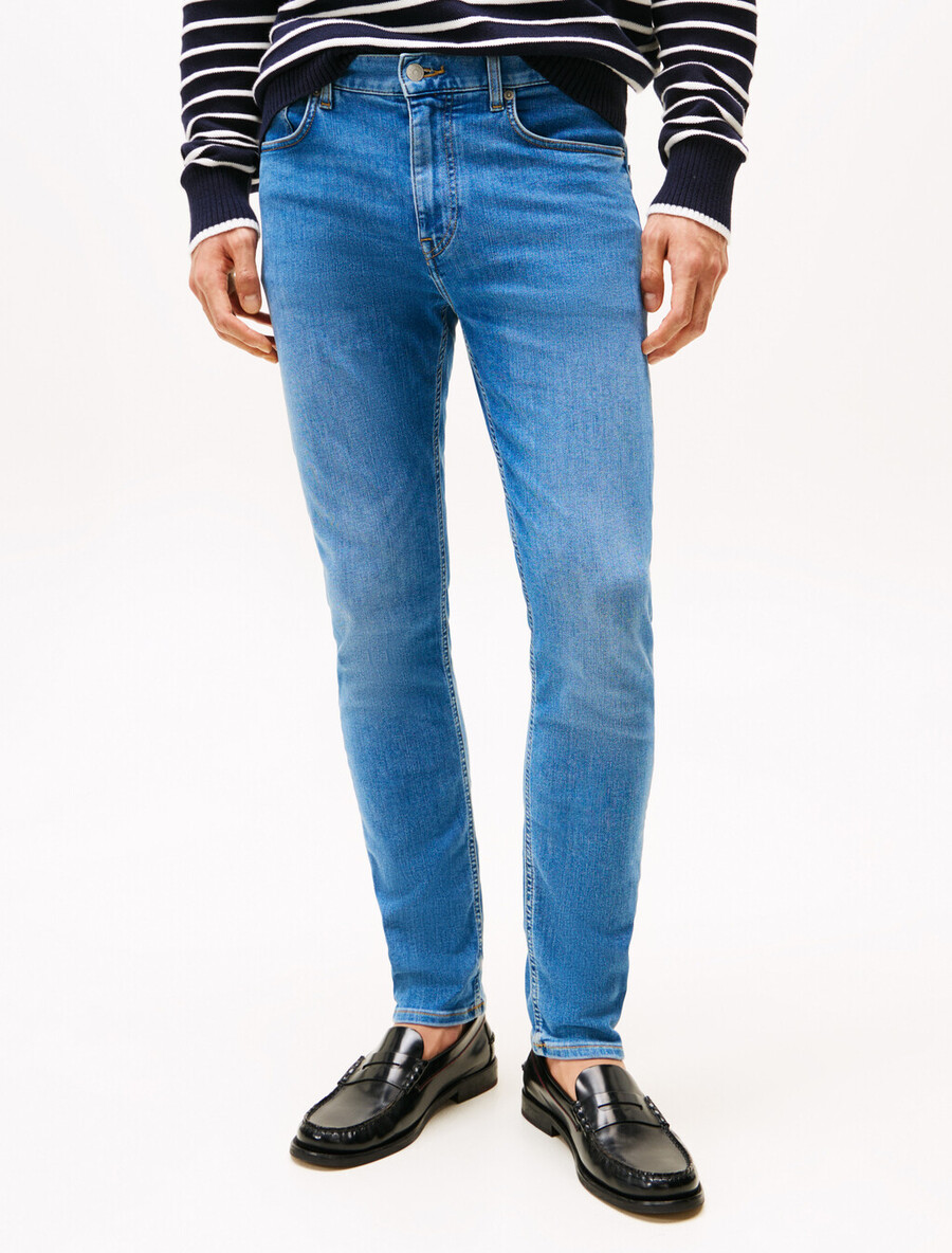 jeans dritti e rilassati sbiaditi