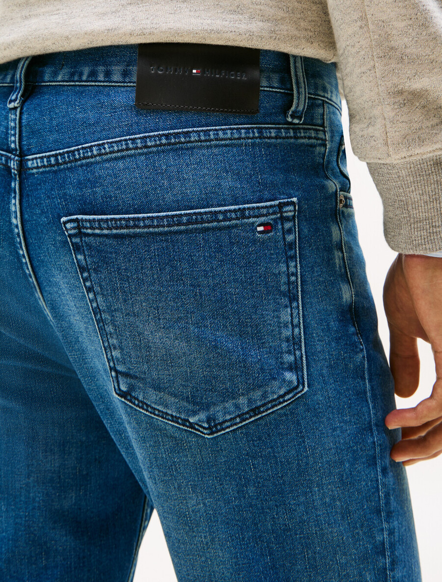 jeans dritti in cotone riciclato denton