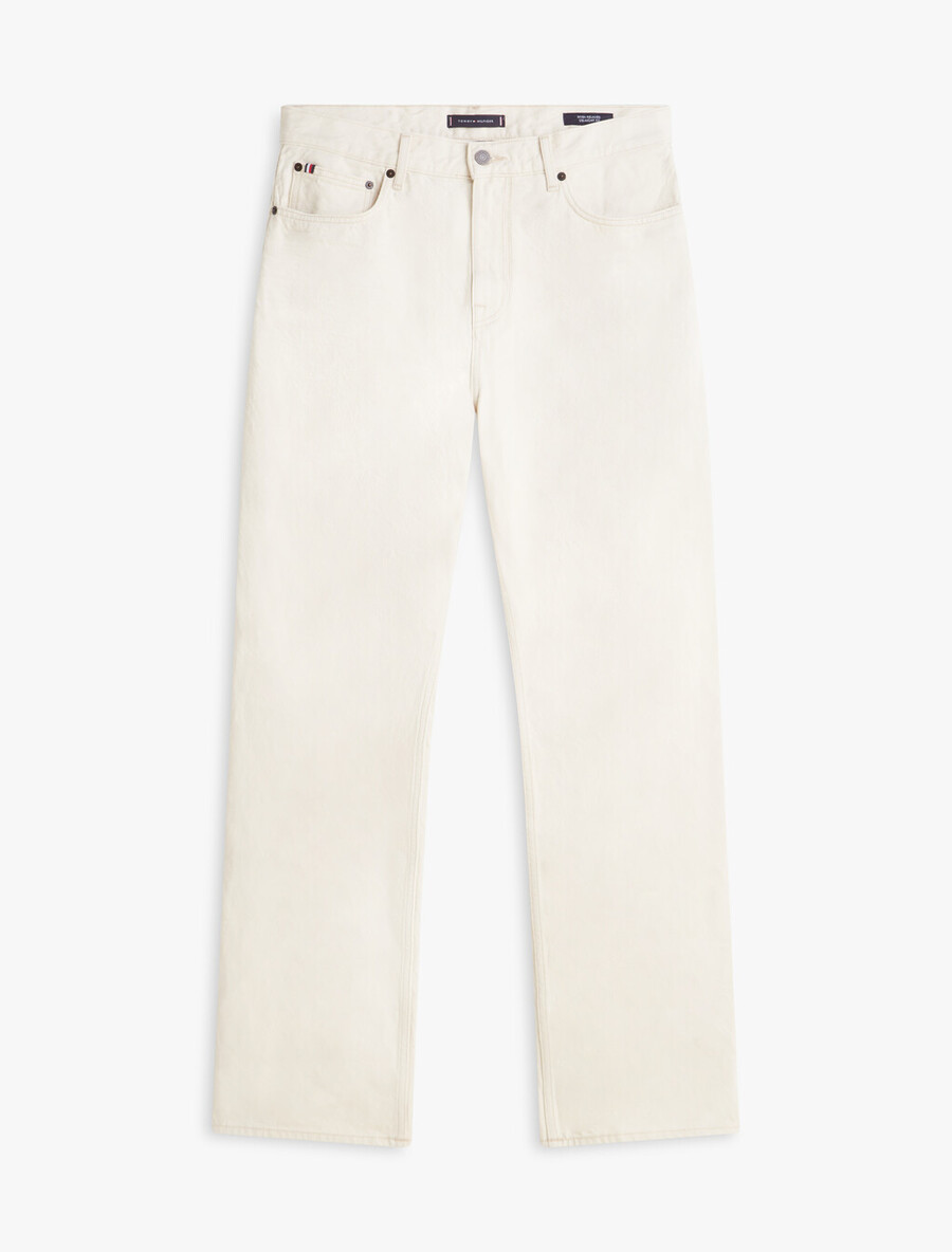 jeans bianchi lavati e rilassati