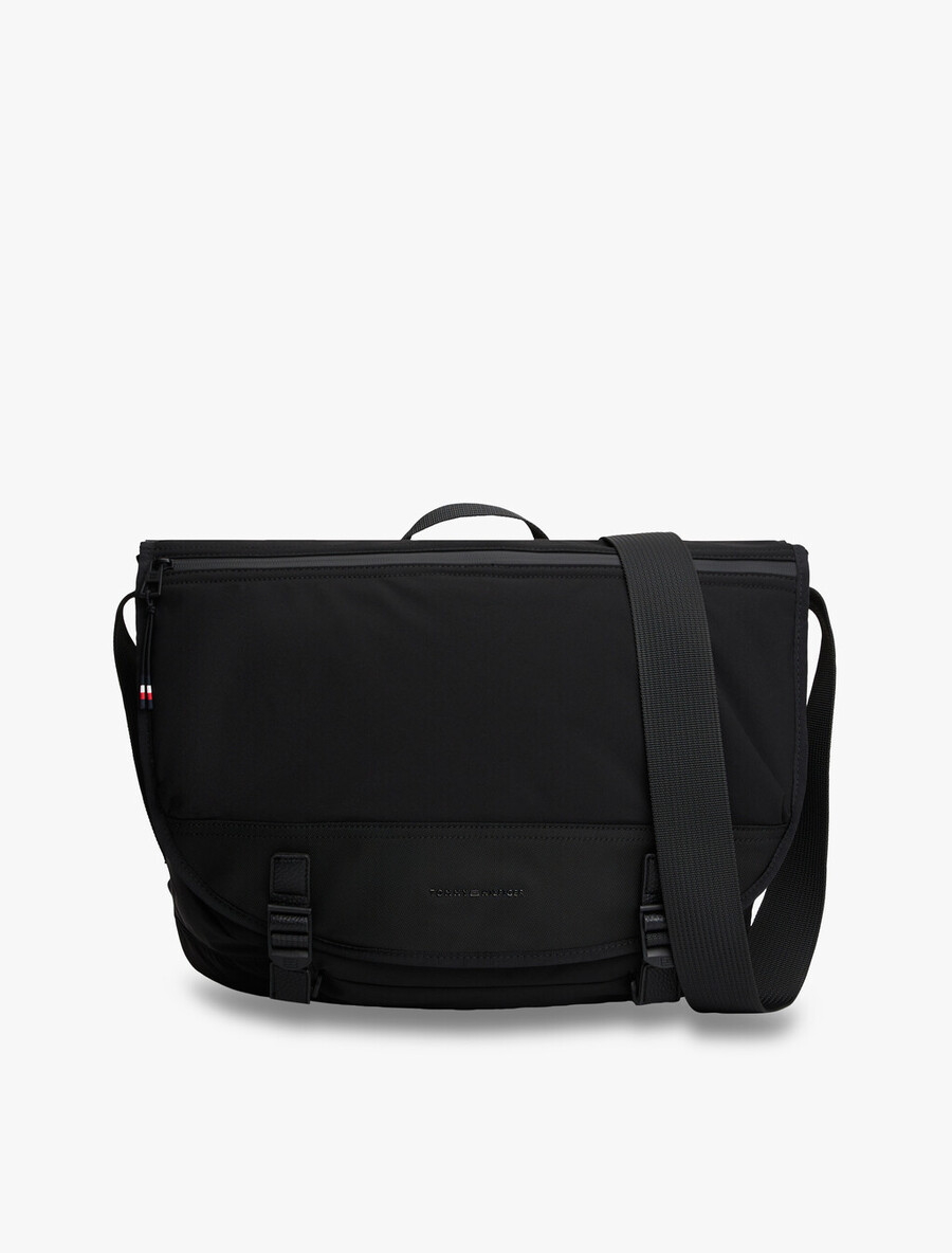 borsa a tracolla con patta e logo in tessuto