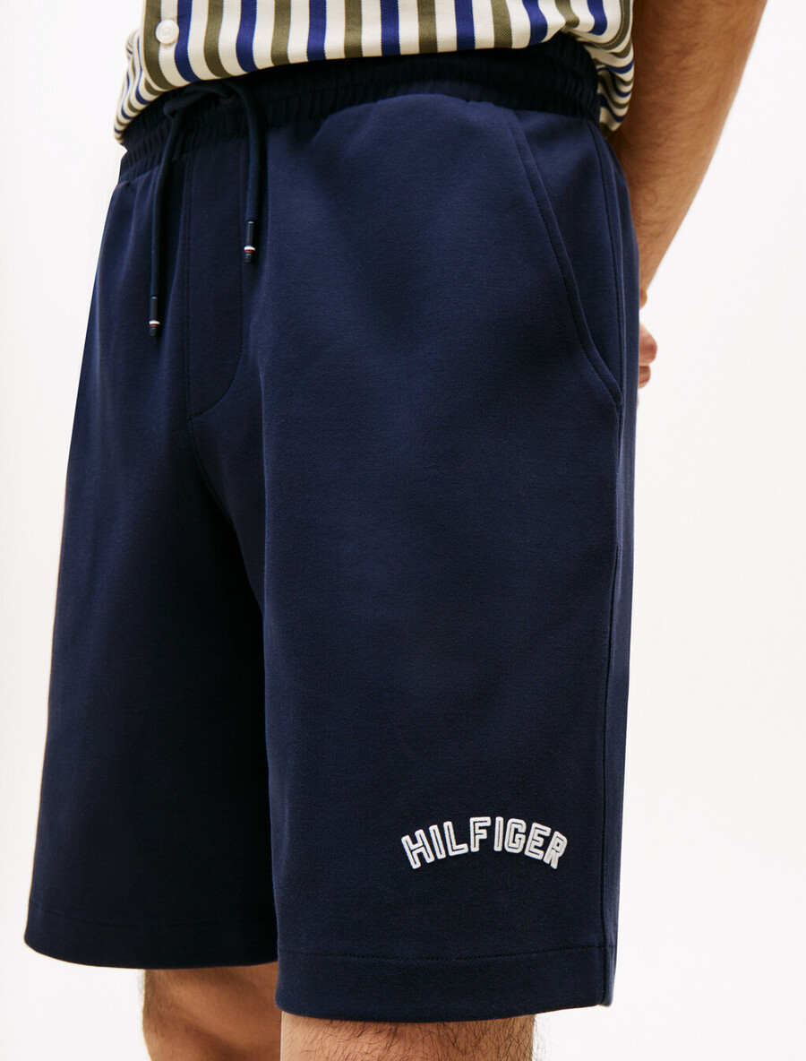pantaloncini da tuta grafici