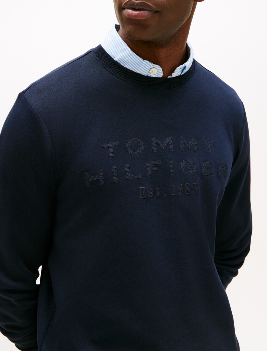 felpa con logo applicato in nylon