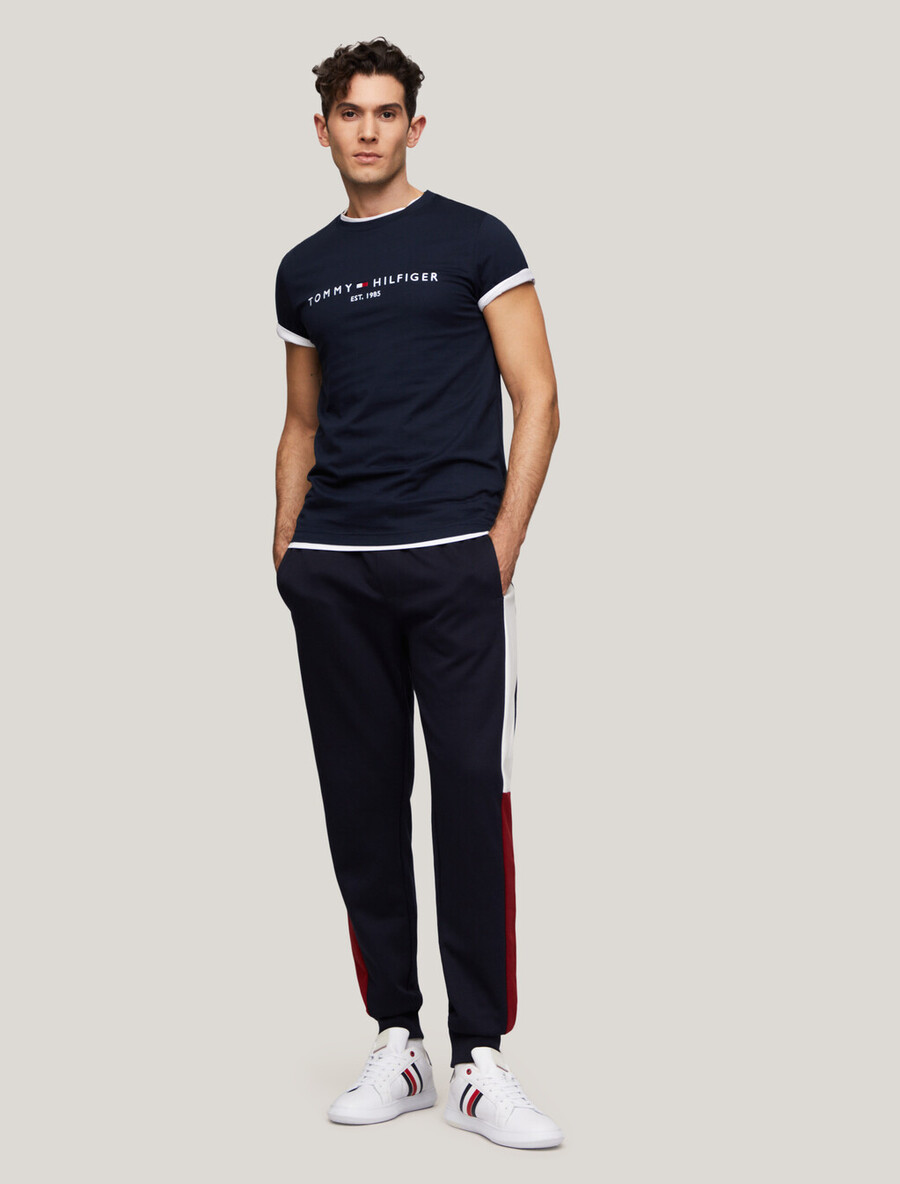 maglietta con logo tommy core