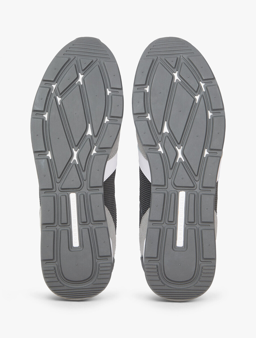 sneakers in pelle scamosciata con texture mista