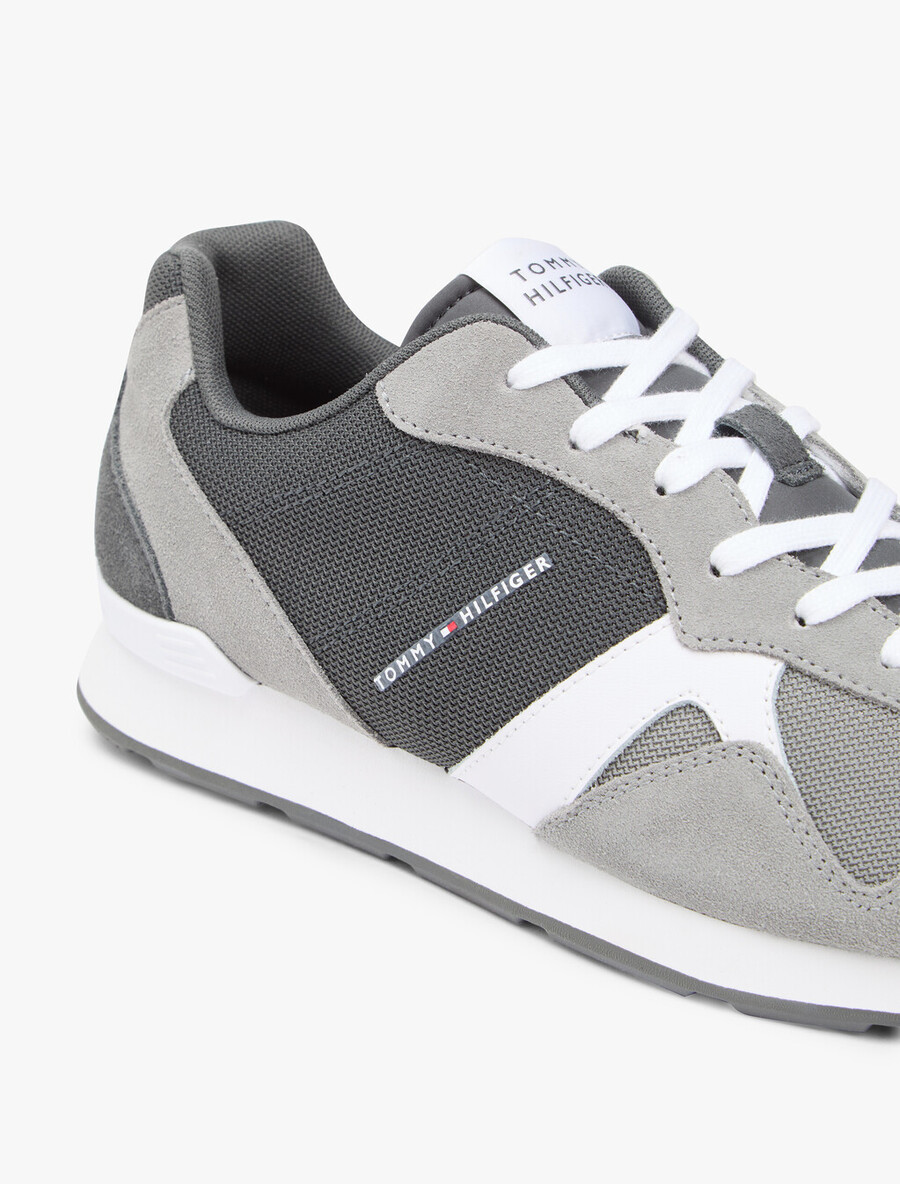 sneakers in pelle scamosciata con texture mista