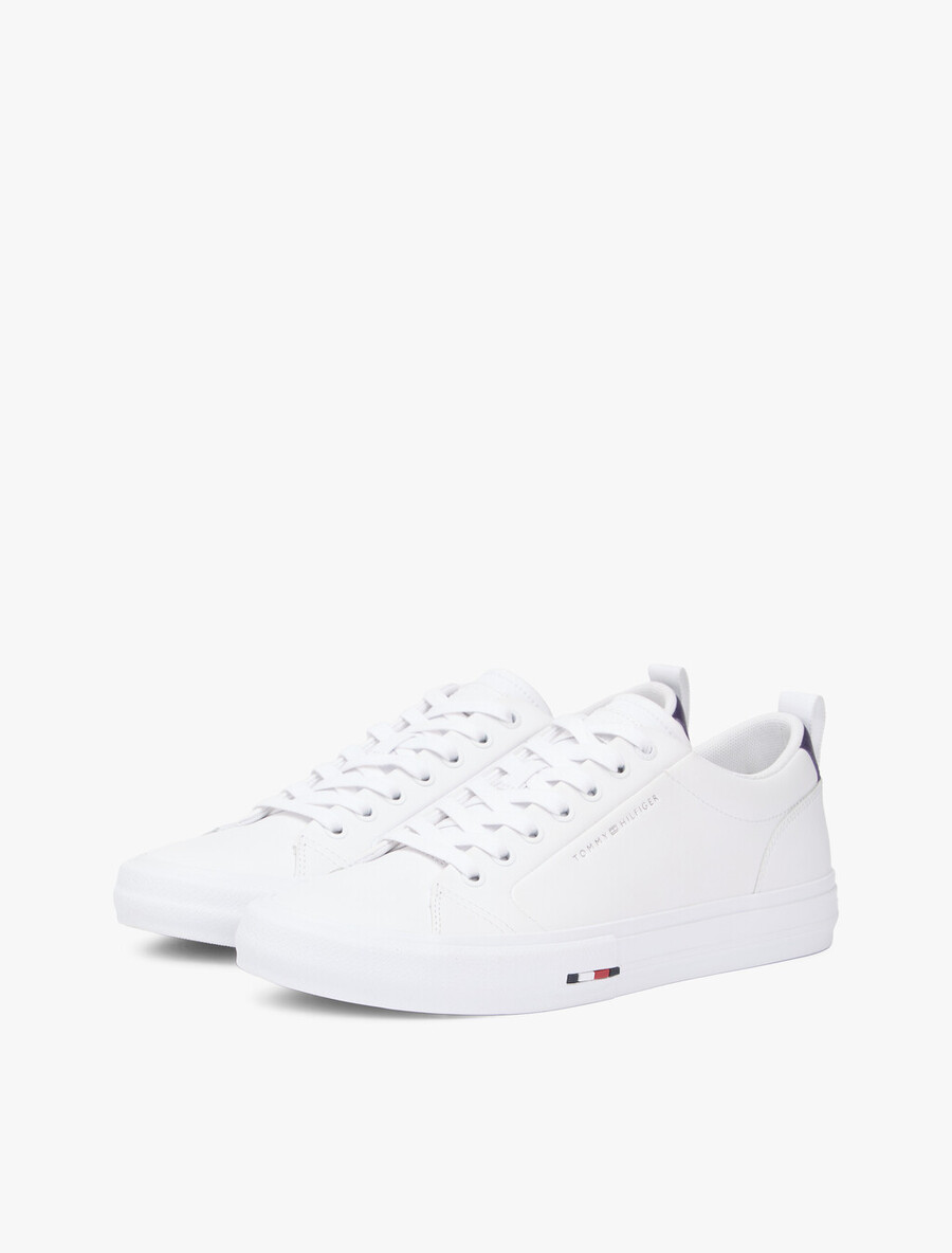 sneakers in pelle con intersuola a contrasto e stampa goffrata