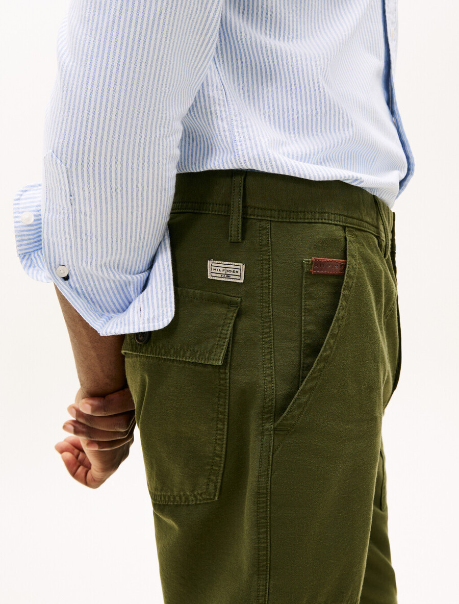 pantaloni utility in raso testurizzato lavato
