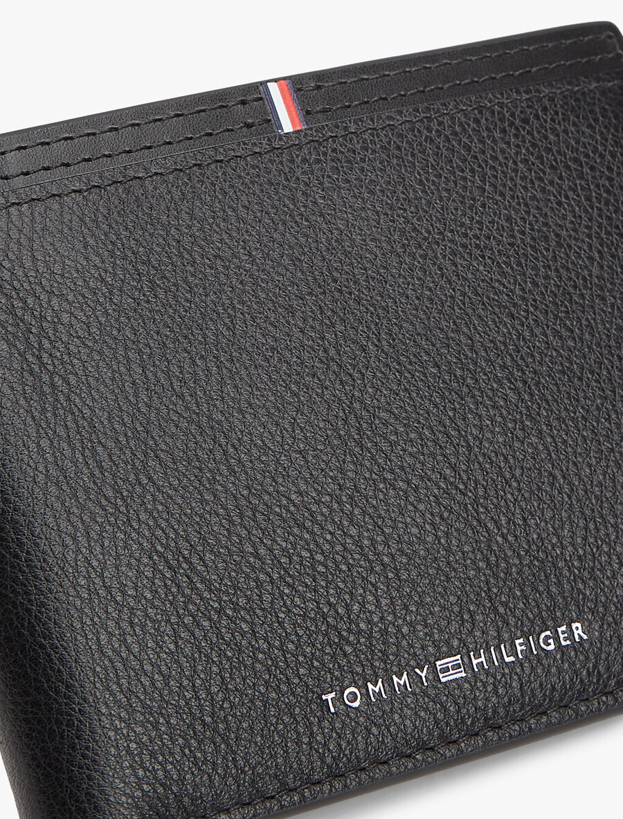 portafoglio bifold in pelle con logo aziendale