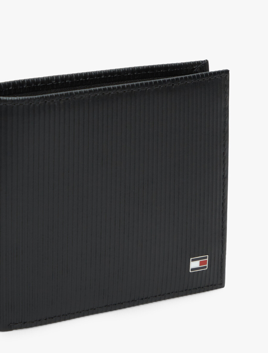 portafoglio bifold in pelle a coste con bandiera hilfiger